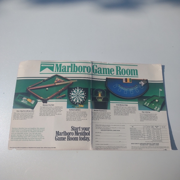 🆕 Vintage Marlboro cigarette playing cards new on package - Picture 2 of 10